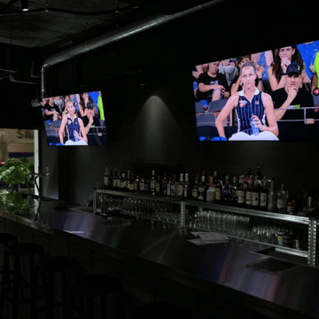 スポーツ　バー　スパイク　｜和歌山市駅｜BAR｜sports bar紹介画像
